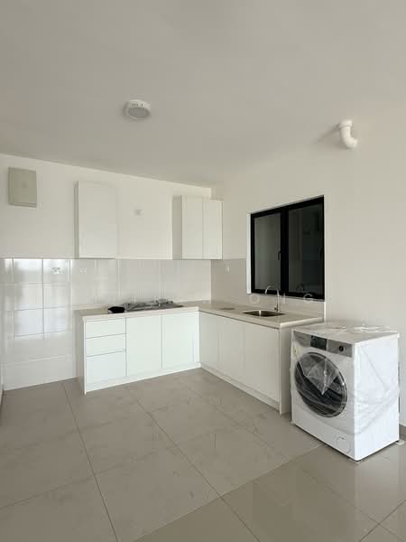 Huni @ Eco Ardence untuk Untuk Disewa - RM 1,900 /bulan, Apr 2026 - Kitchen - PropertyGuru.com.my