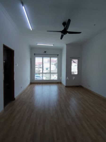 Setia Perdana, Setia Alam untuk Untuk Disewa - RM 1,600 /bulan, Mac 2026 - Living Room - PropertyGuru.com.my
