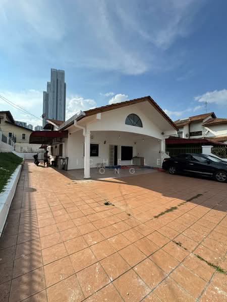 Rumah Berkembar untuk Dijual di Taman Serene (Johor Bahru) - Michelle Fong - Exterior - PropertyGuru.com.my