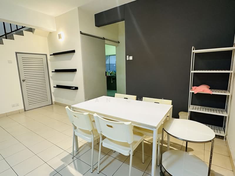 2-storey Terraced House for Rent in Bandar Bukit Raja (Klang) - Ethan Chua - Dining Room - PropertyGuru.com.my