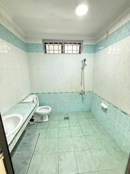 2-storey Terraced House for Sale in Taman Mount Austin (Tebrau) - Chloe Chin - Bathroom - PropertyGuru.com.my