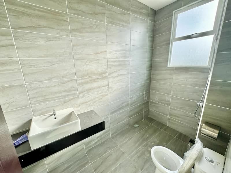 Semi-Detached House for Sale in Skudai (Johor) - DIDIE FARHAN - Bathroom - PropertyGuru.com.my