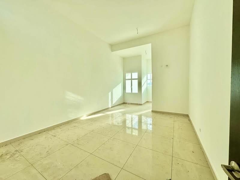 Semi-Detached House for Sale in Skudai (Johor) - DIDIE FARHAN - Interior - PropertyGuru.com.my