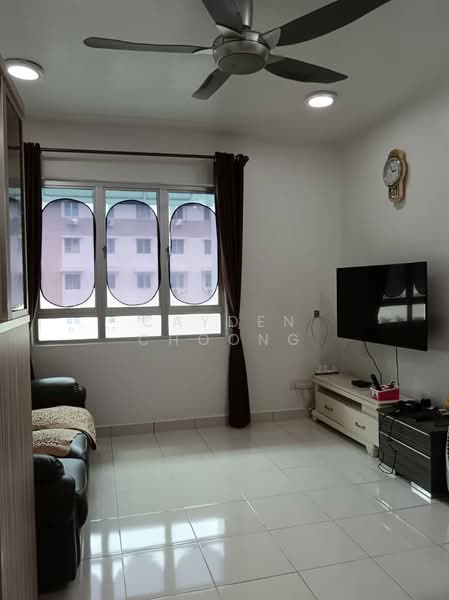 Idaman Lavender 3 untuk Untuk Dijual - RM 335,000, Mac 2026 - Living Room - PropertyGuru.com.my