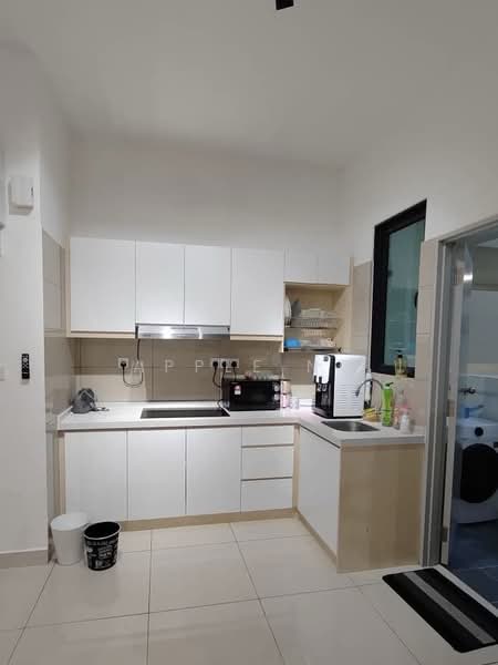 Kondominium untuk Disewa di Residensi Bintang - Apple Ng - Kitchen - PropertyGuru.com.my