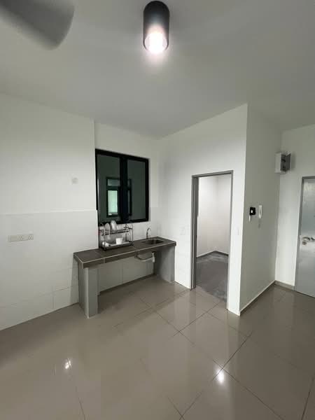 The Louvre @ Country Heights untuk Untuk Disewa - RM 1,300 /bulan, Mac 2026 - PropertyGuru.com.my