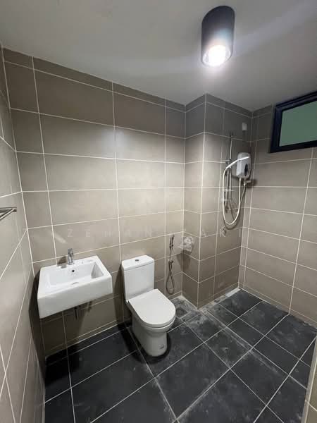 The Louvre @ Country Heights untuk Untuk Disewa - RM 1,300 /bulan, Mac 2026 - PropertyGuru.com.my