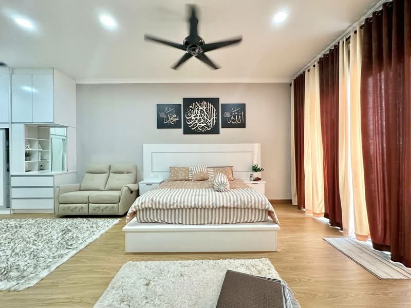 Condominium for Sale at Suasana Lumayan - Amir Abas - Bedroom - PropertyGuru.com.my