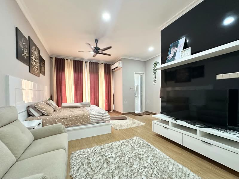 Condominium for Sale at Suasana Lumayan - Amir Abas - Bedroom - PropertyGuru.com.my