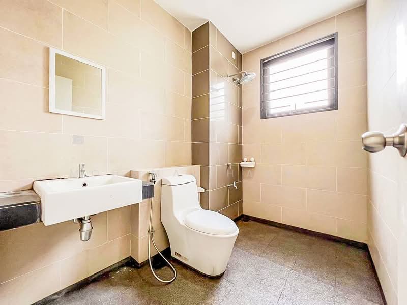 2-storey Terraced House for Sale in Alam Impian (Shah Alam) - Mohamad Hanafi - Bathroom - PropertyGuru.com.my