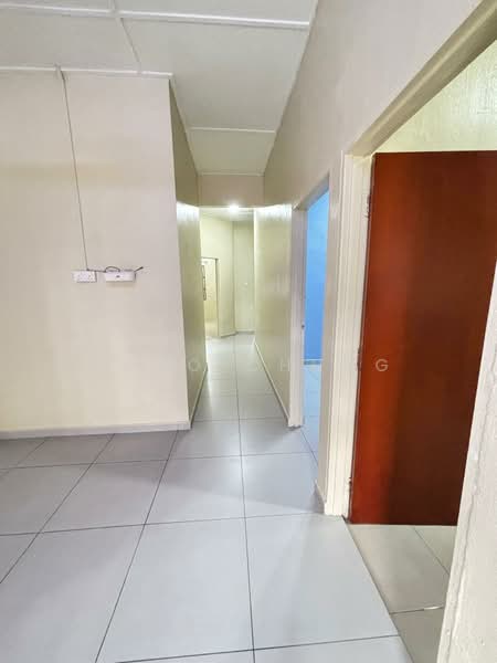 Rumah Teres 1 Tingkat untuk Dijual di Taman Universiti (Skudai) - Jojo Chung - Corridor - PropertyGuru.com.my