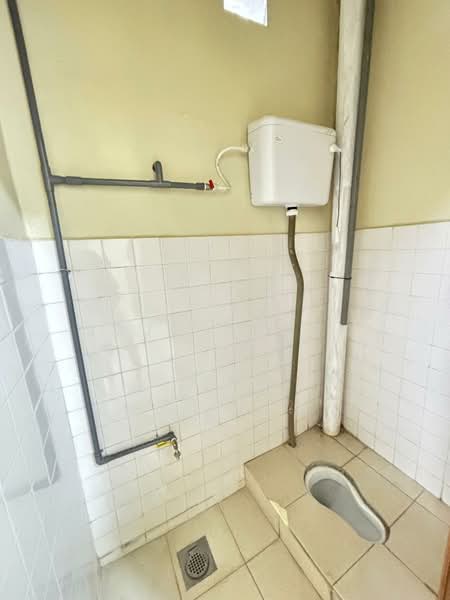 Rumah Teres 1 Tingkat untuk Dijual di Taman Universiti (Skudai) - Jojo Chung - Bathroom - PropertyGuru.com.my