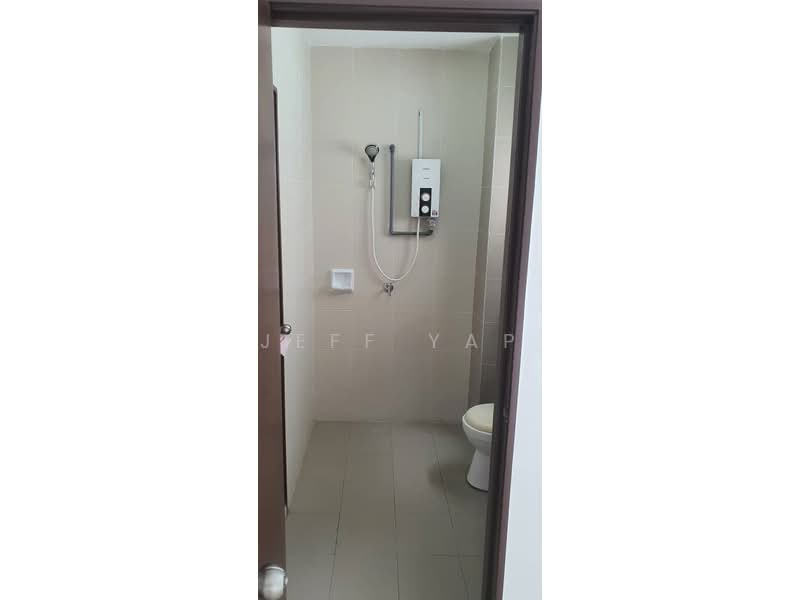 2-storey Terraced House for Rent in Rawang (Selangor) - Jeff Yap - Bathroom - PropertyGuru.com.my