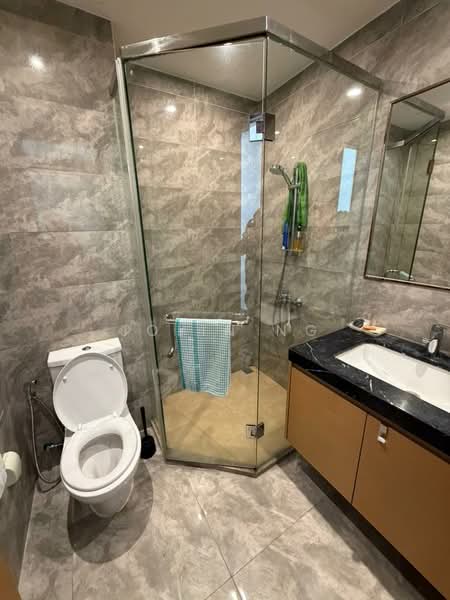 Servis Apartment untuk Dijual di R&F Princess Cove Phase 1 - Jolin Ng - Bathroom - PropertyGuru.com.my