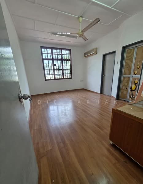 Taman Dato Chellam untuk Untuk Dijual - RM 558,000, Mac 2026 - Living Room - PropertyGuru.com.my