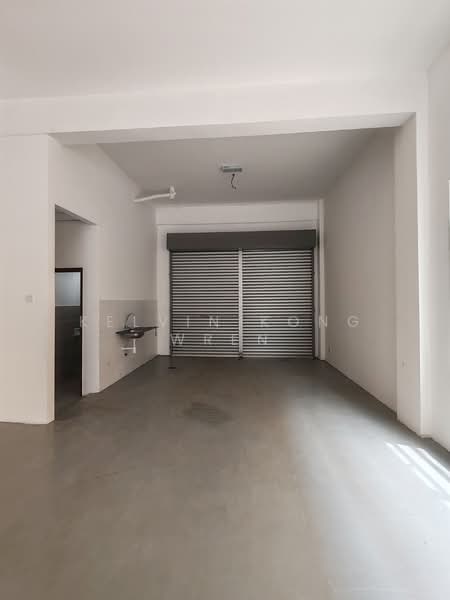 Shop for Sale in Kulai (Johor) - Kelvin Kong Wren - Interior - PropertyGuru.com.my