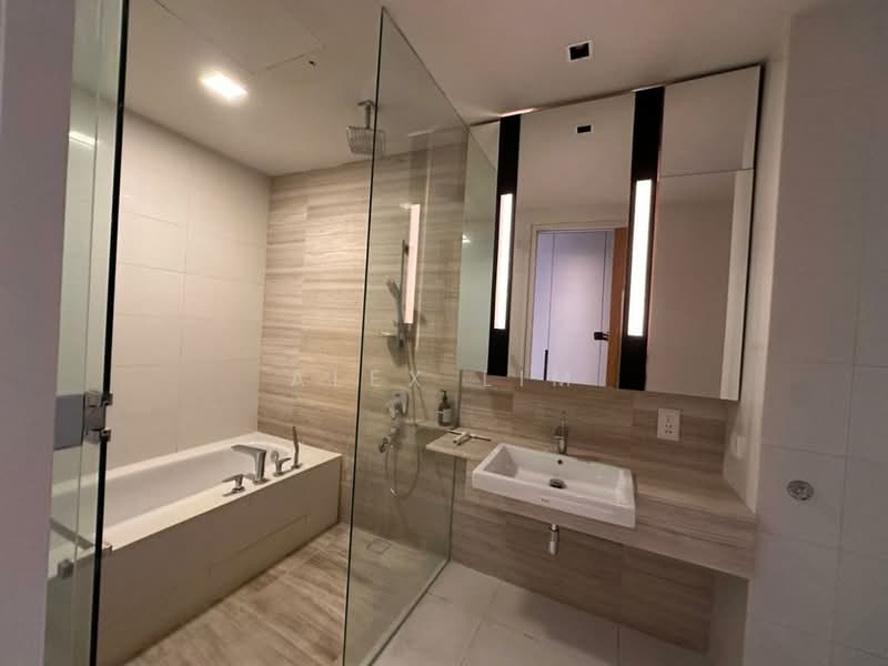 Kondominium untuk Disewa di Moulmein Rise - Alex Lim - Bathroom - PropertyGuru.com.my