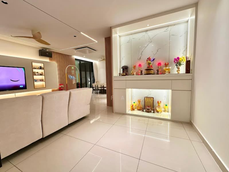 Cluster House for Sale in Skudai (Johor) - DIDIE FARHAN - Living Room - PropertyGuru.com.my