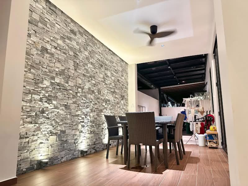 Cluster House for Sale in Skudai (Johor) - DIDIE FARHAN - Dining Room - PropertyGuru.com.my