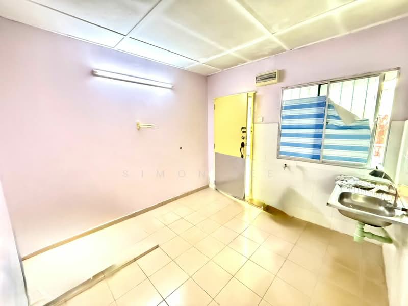 Sri Angkasa Apartment untuk Untuk Dijual - RM 123,000, Mac 2026 - Kitchen - PropertyGuru.com.my