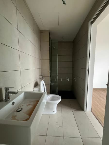 Servis Apartment untuk Dijual di Plaza @ Kelana Jaya - Key Ling - Bathroom - PropertyGuru.com.my