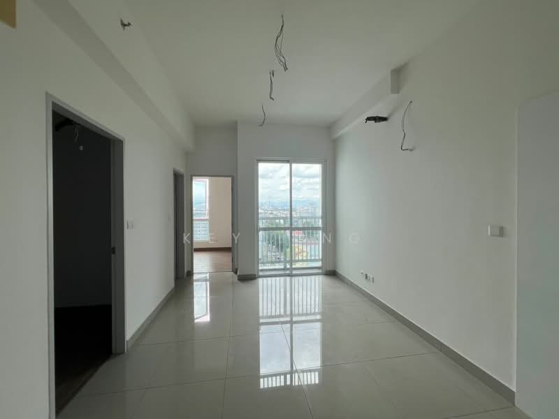 Servis Apartment untuk Dijual di Plaza @ Kelana Jaya - Key Ling - Living Room - PropertyGuru.com.my