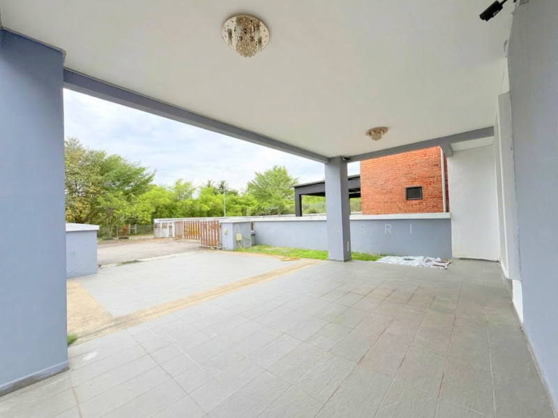 Semi-Detached House for Sale in Nilai (Negeri Sembilan) - Hassan Basri Suhaimi - Exterior - PropertyGuru.com.my