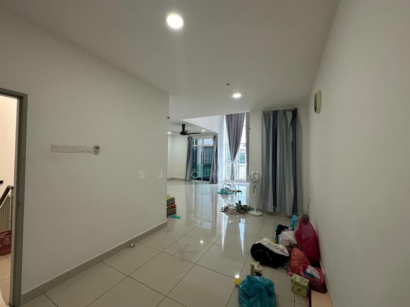 Taman Nusa Sentral untuk Untuk Disewa - RM 3,600 /bulan, Mac 2026 - Living Room - PropertyGuru.com.my