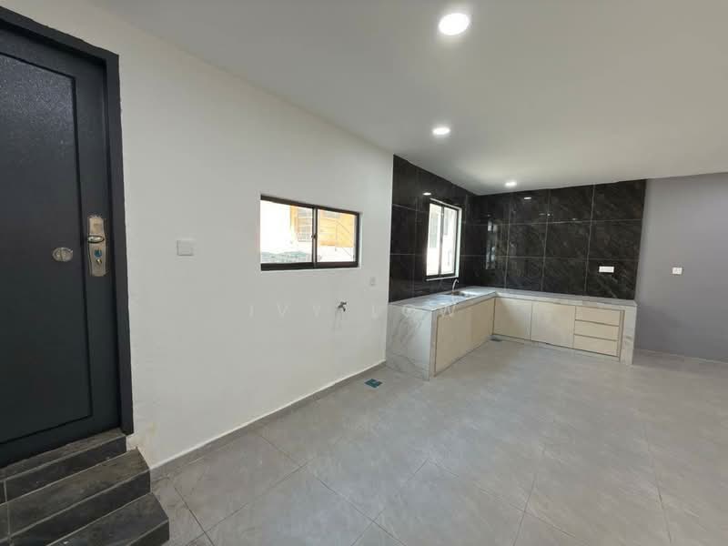Taman Desa Harmoni untuk Untuk Dijual - RM 648,000, Mac 2026 - Kitchen - PropertyGuru.com.my