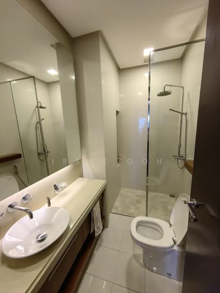 Straits Quay (The Suites at Waterside) untuk Untuk Disewa - RM 5,800 /bulan, Mac 2026 - Bathroom - PropertyGuru.com.my