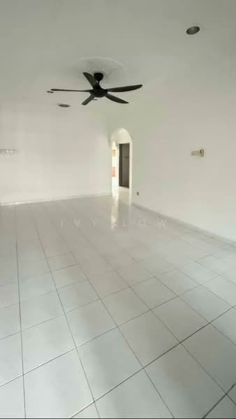 Rumah Teres 1 Tingkat untuk Dijual di Taman Universiti (Skudai) - Ivy Low - Living Room - PropertyGuru.com.my