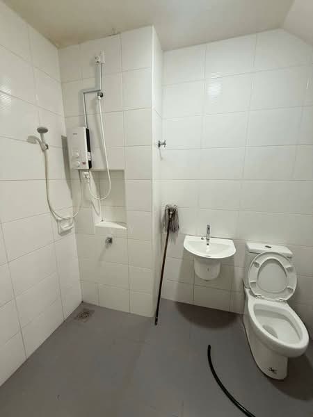 2-storey Terraced House for Rent in Taman Ekoflora (Johor Bahru) - Ivy Low - Bathroom - PropertyGuru.com.my