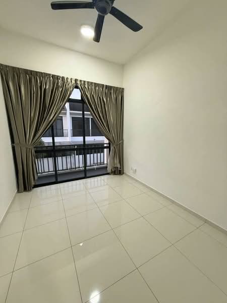 2-storey Terraced House for Rent in Taman Ekoflora (Johor Bahru) - Ivy Low - Balcony - PropertyGuru.com.my