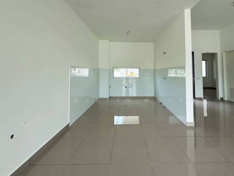Semi-Detached House for Sale in Eco Forest (Semenyih) - Nor Azdlin Adnan - Kitchen - PropertyGuru.com.my