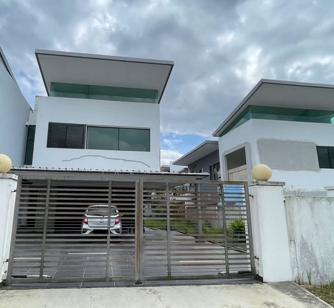 Cluster House for Sale in Taman Adda Heights (Tebrau) - Irene Lim - Exterior - PropertyGuru.com.my