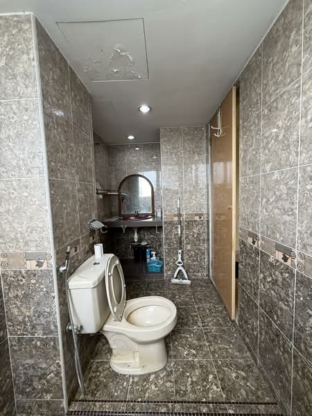 Condominium for Sale at Bukit Desa Condominium - CY Low - Bathroom - PropertyGuru.com.my