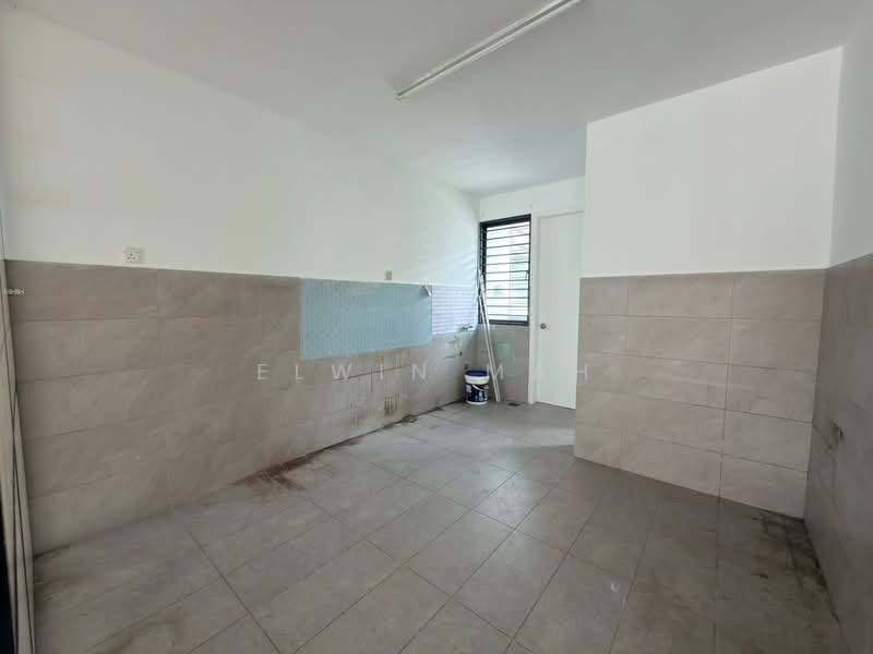 2-storey Terraced House for Sale in Bandar Country Homes (Rawang) - Elwin Mah - Kitchen - PropertyGuru.com.my