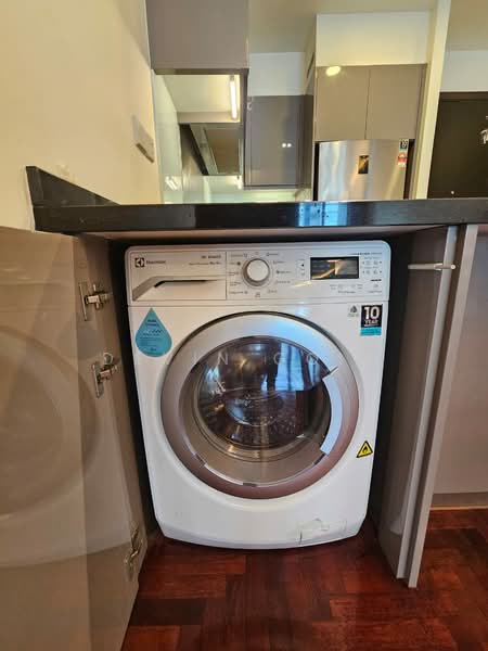 Service Residence for Rent at Residency V - Devin Goik - Kitchen - PropertyGuru.com.my