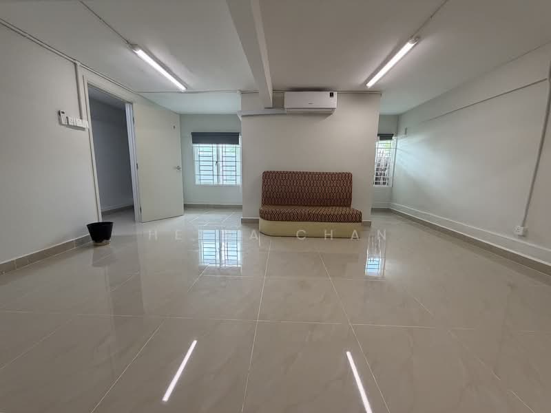 2.5-storey Terraced House for Sale in Bandar Baru Sri Petaling (Sri Petaling) - Hetha Chan - Living Room - PropertyGuru.com.my