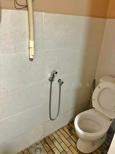 2-storey Terraced House for Sale in Bandar Baru Sri Petaling (Sri Petaling) - Hetha Chan - Bathroom - PropertyGuru.com.my