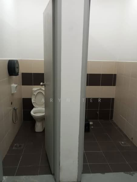 i-Parc @ Tanjung Pelepas (Semi-D Factory) untuk Untuk Disewa - RM 6,000 /bulan, Mac 2026 - Bathroom - PropertyGuru.com.my