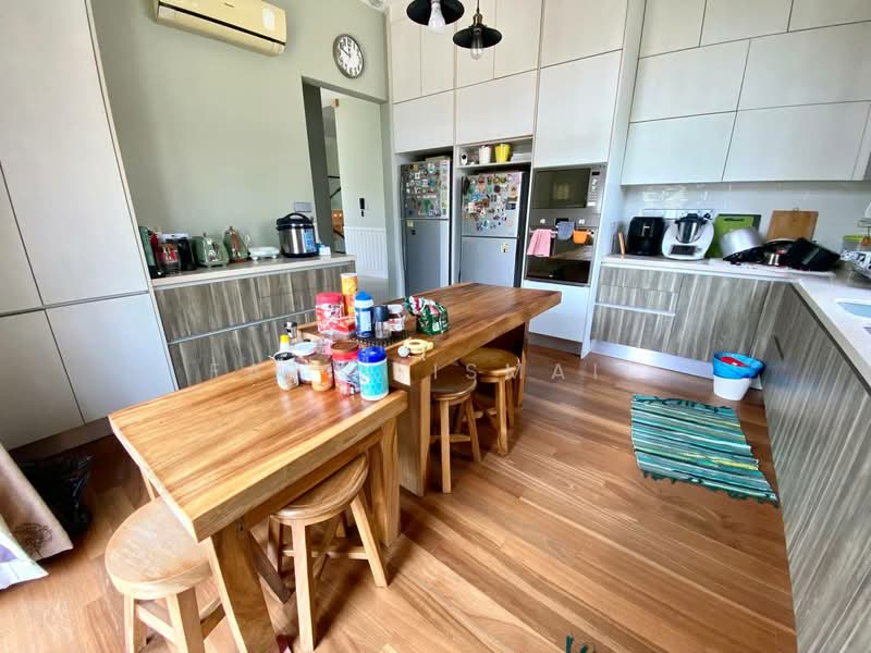 Rumah Berkembar untuk Dijual di Seri Kembangan (Selangor) - Fatin Ismail - Kitchen - PropertyGuru.com.my