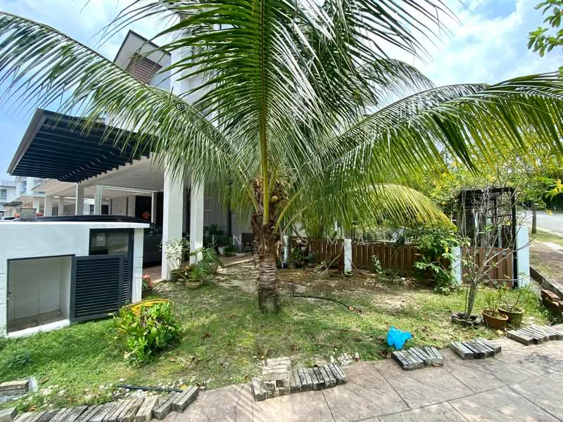 Rumah Berkembar untuk Dijual di Seri Kembangan (Selangor) - Fatin Ismail - Exterior - PropertyGuru.com.my