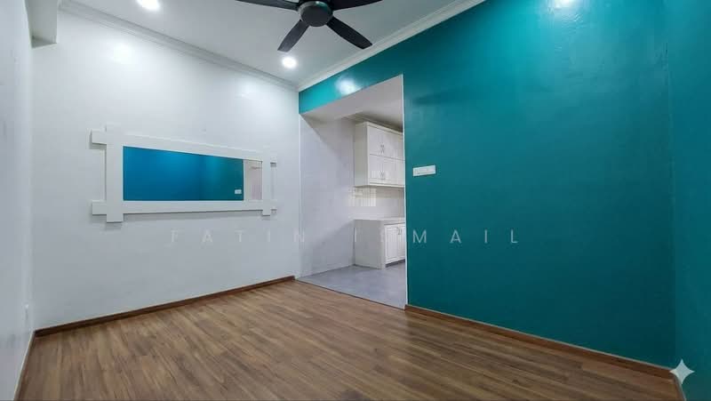 2-storey Terraced House for Sale in Taman Puchong Prima (Puchong) - Fatin Ismail - Kitchen - PropertyGuru.com.my