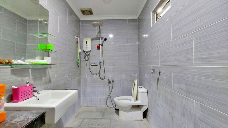 2-storey Terraced House for Sale in Taman Puchong Prima (Puchong) - Fatin Ismail - Bathroom - PropertyGuru.com.my