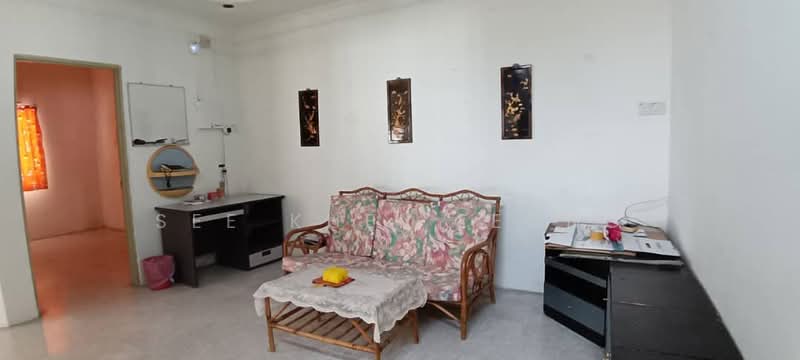 Semi-Detached House for Sale in Taman Zenith (Kamunting) - See Khei Leong - Living Room - PropertyGuru.com.my