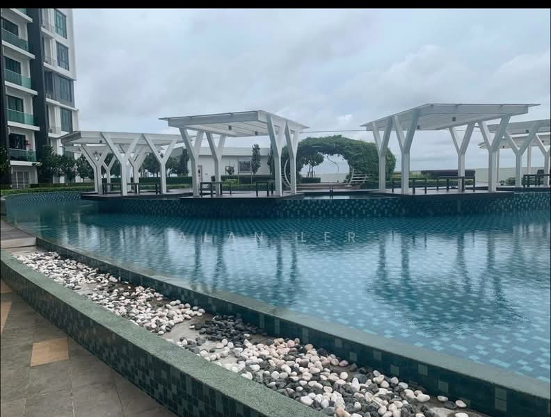 Crescent Bay Suites (Teluk Bayu) untuk Untuk Dijual - RM 430,000, Mac 2026 - Exterior - PropertyGuru.com.my