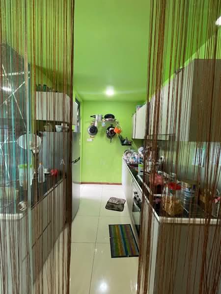 Crescent Bay Suites (Teluk Bayu) untuk Untuk Dijual - RM 430,000, Mac 2026 - Kitchen - PropertyGuru.com.my