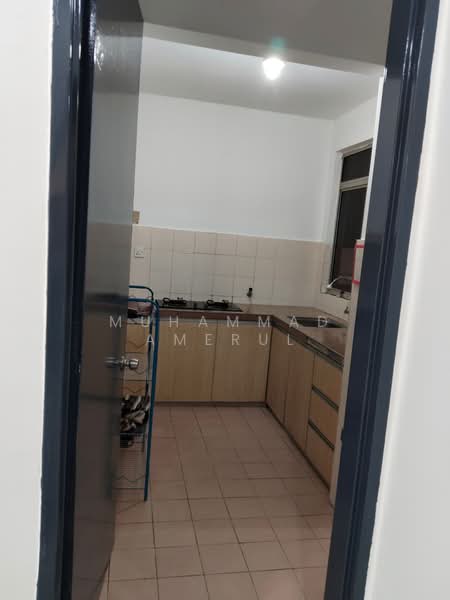 Condominium for Rent at Cyberia Smart Homes - Muhammad Amerul - Kitchen - PropertyGuru.com.my