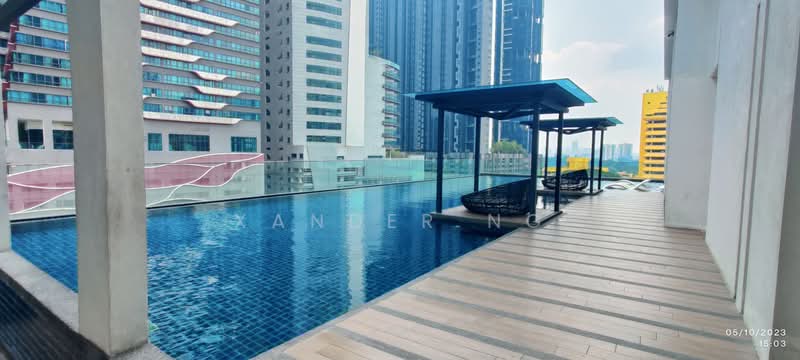 Reizz Residence untuk Untuk Disewa - RM 3,000 /bulan, Mac 2026 - Pool - PropertyGuru.com.my